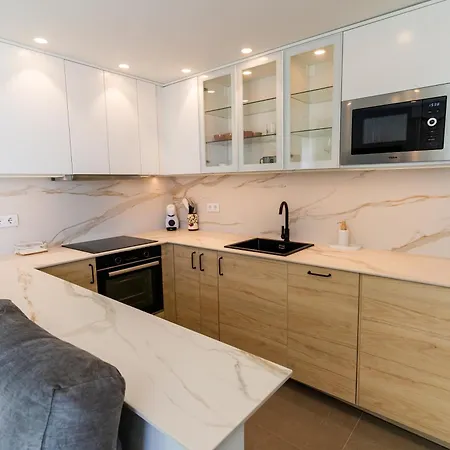 La Torre De 公寓 *